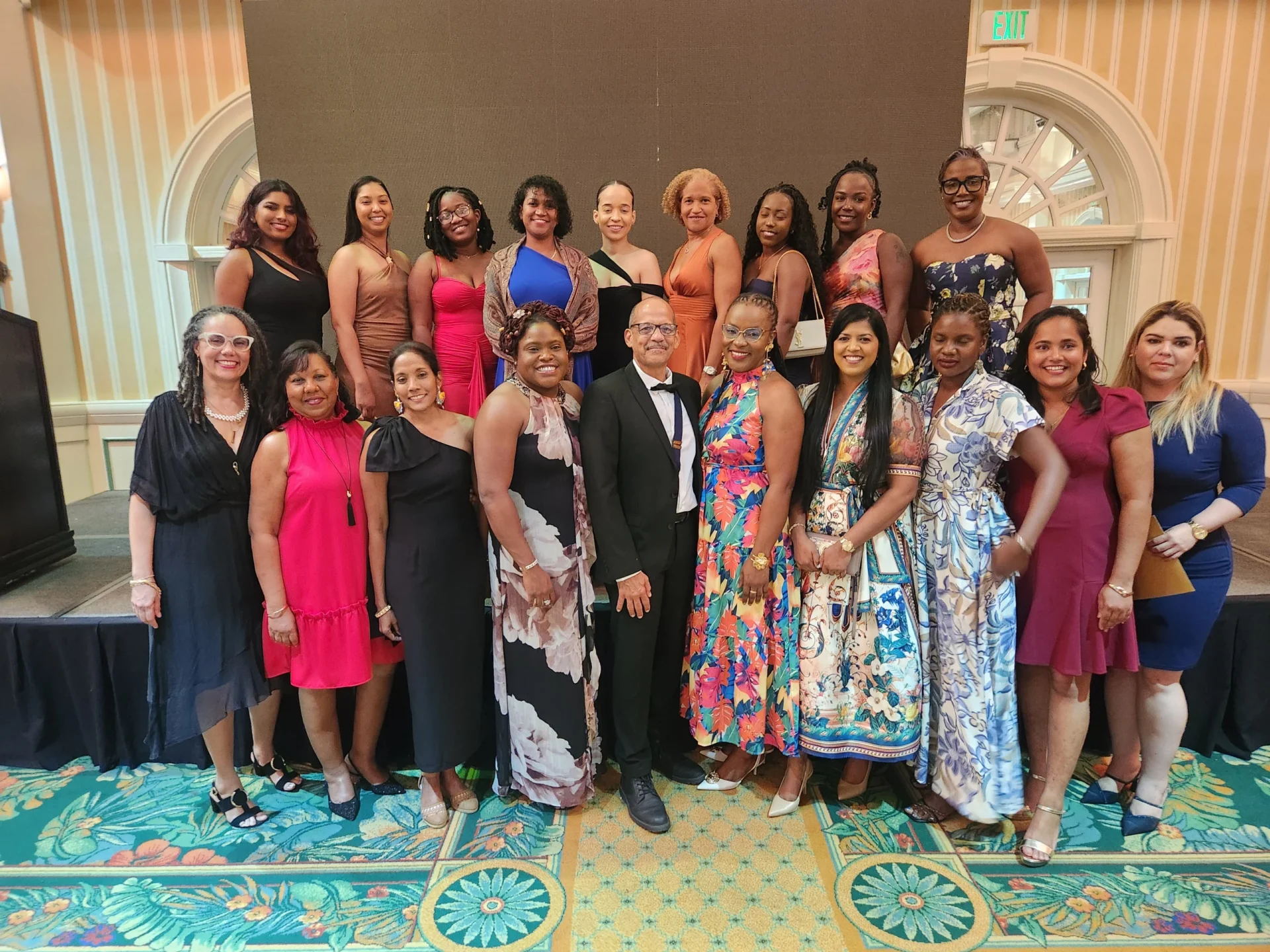 Guests at the CCOS gala banquet